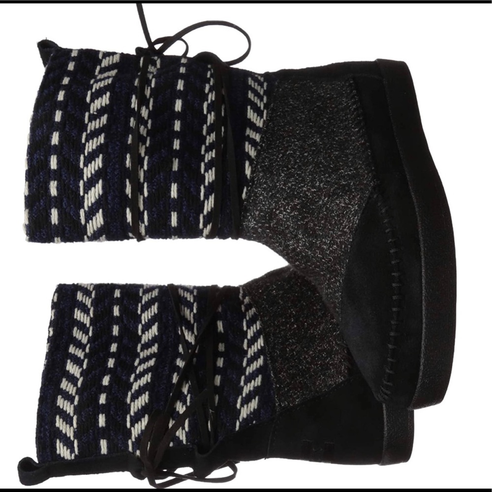 TOMS Women's Nepal Fashion Boot, Black Suede/Textile Mix